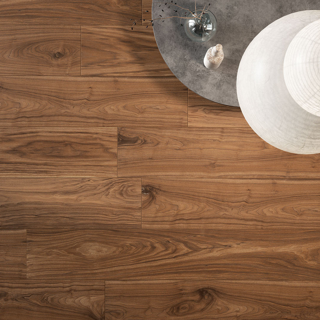 Gres-porcellanato-effetto-legno_Ceramiche-Coem_Lignea_Noce-Americano-25x1497-coem22.jpg